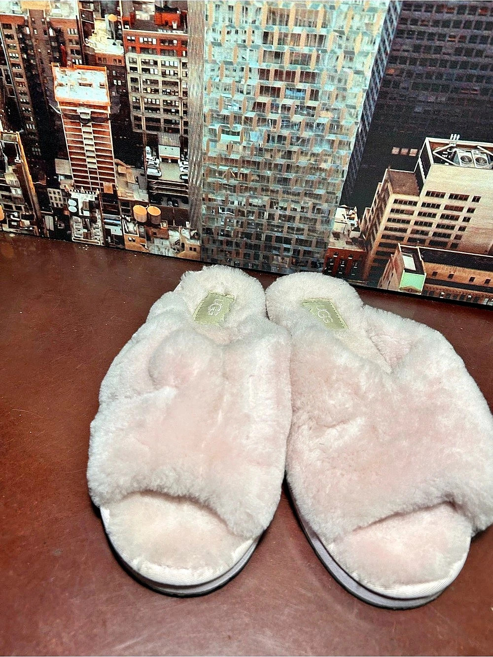 UGG Fluff Yeah Slide Plush Slippers Pink & White US 8